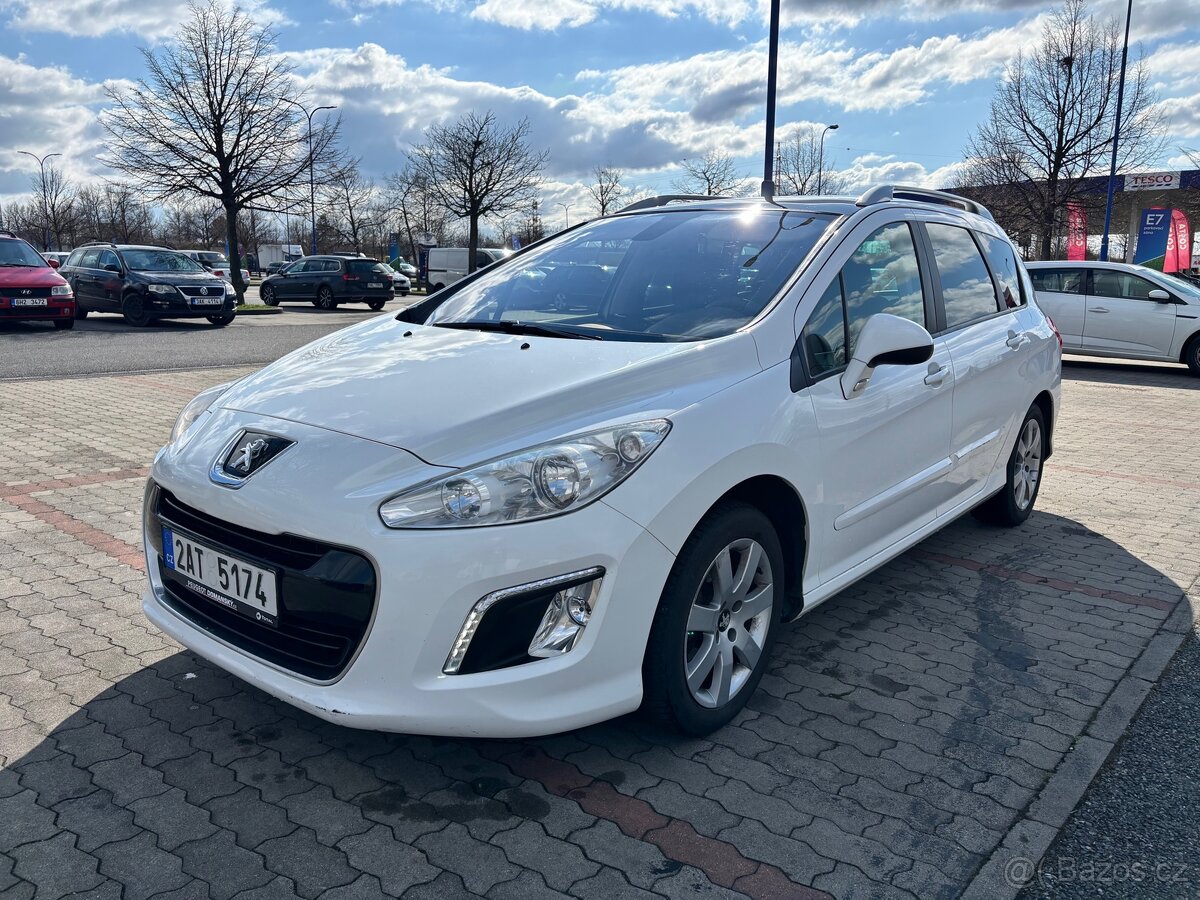 Nejlevnější pronájem taxi/rozvoz - Peugeot 308SW 1.6HDi