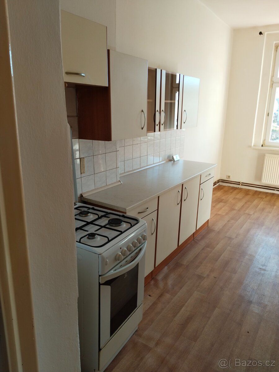Pronájem bytu 2+1 Karlovy Vary