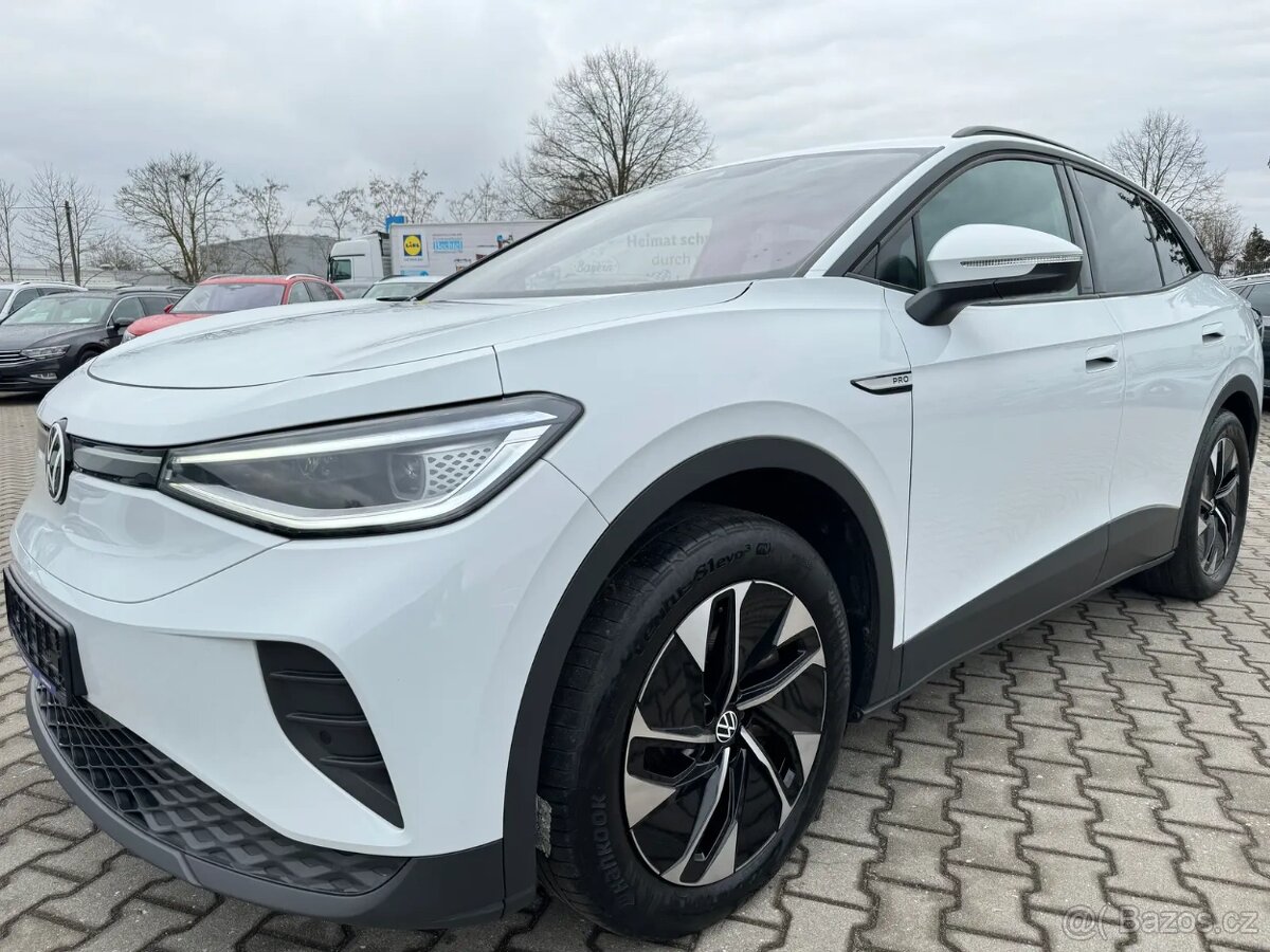 VW ID.4 2022, 150kw, baterie 82kwh, IQ matrix, tažné, kamera