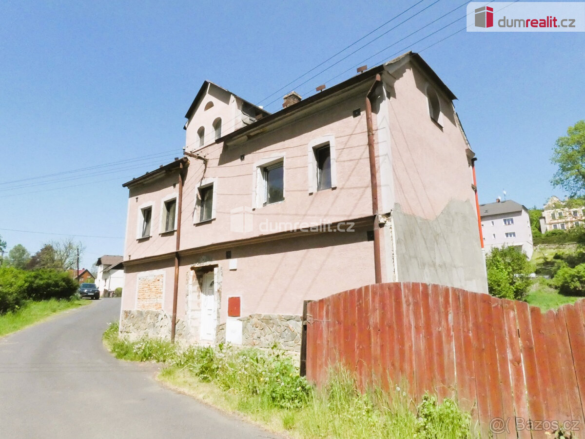 Prodej, rodinný dům 4+kk, Luby ul. Luční