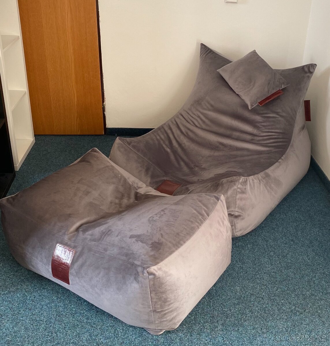 Sedací pytel křeslo + podnožka Set Wegett XXL Lounge Luxury