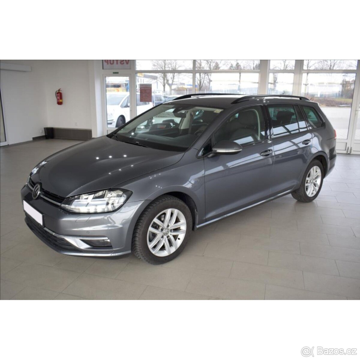 Prodám Volkswagen Golf 2.0 TDI Combi r. 2020. 131080km