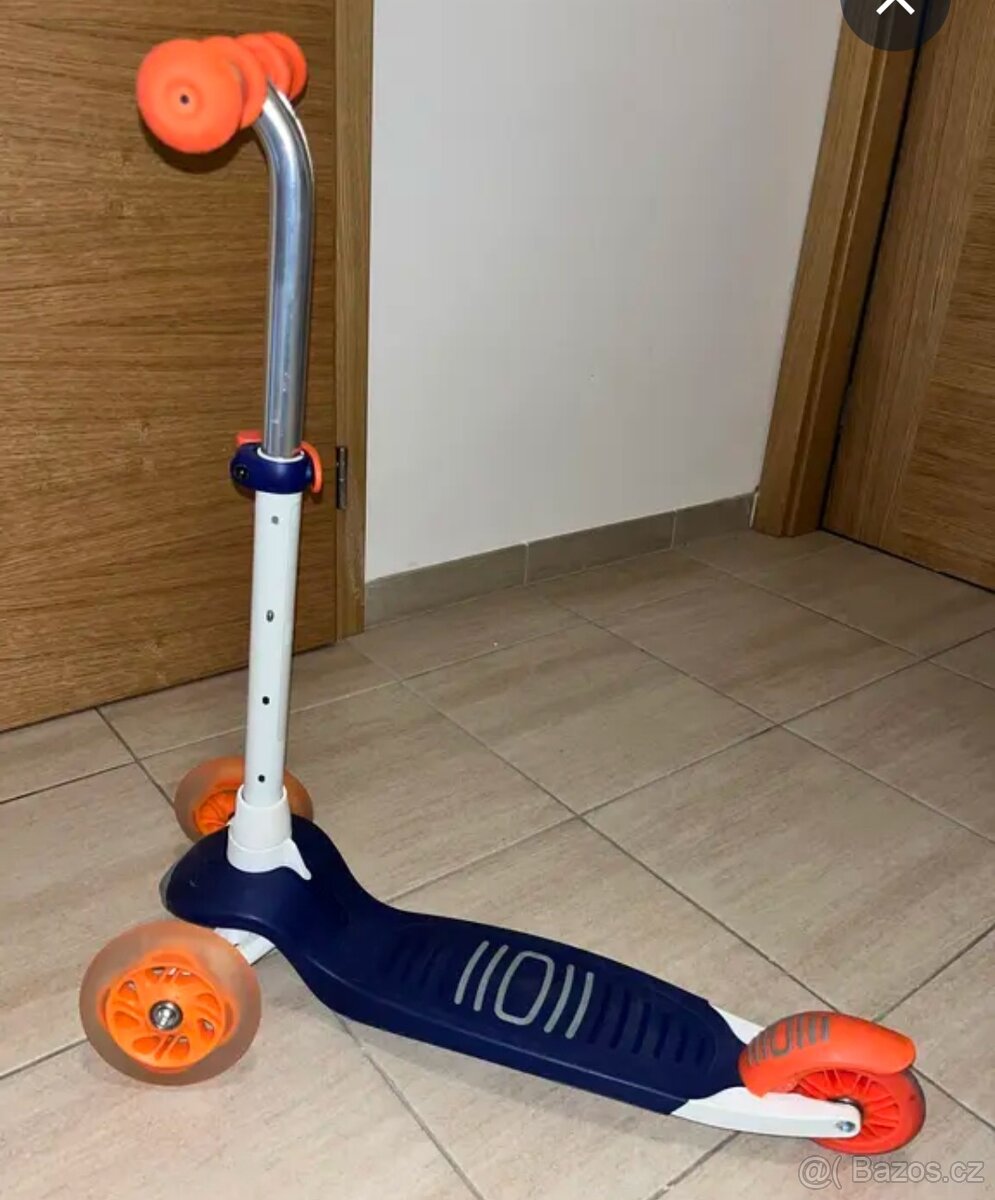 Dětská koloběžka se 3 kolečky B1 500