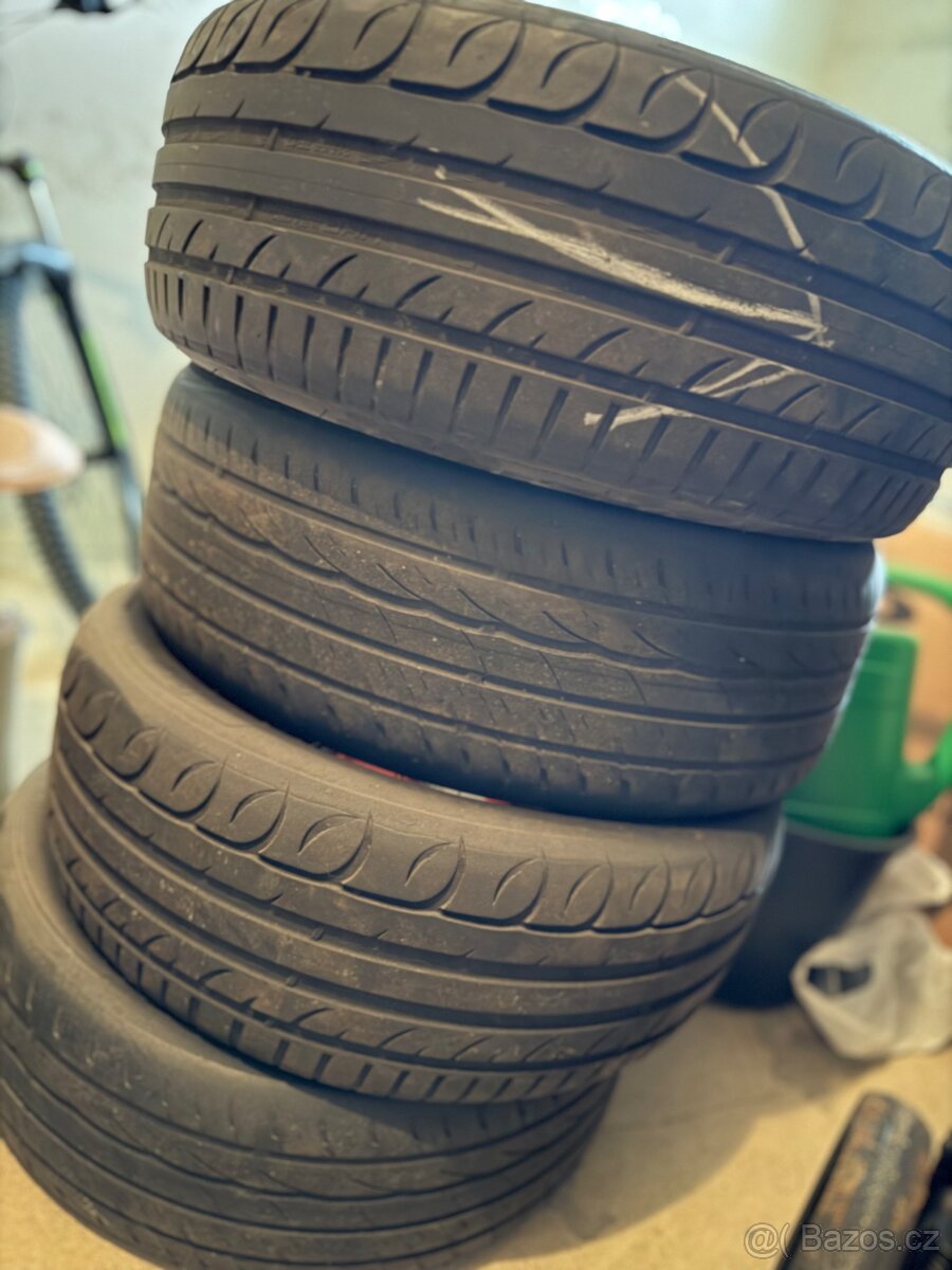 Riken 215/55 ZR 17’