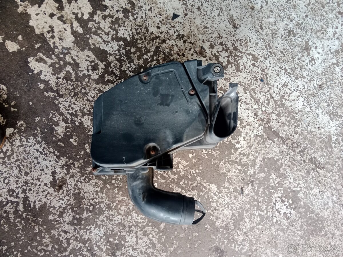 Obal jednotky na ford focus II