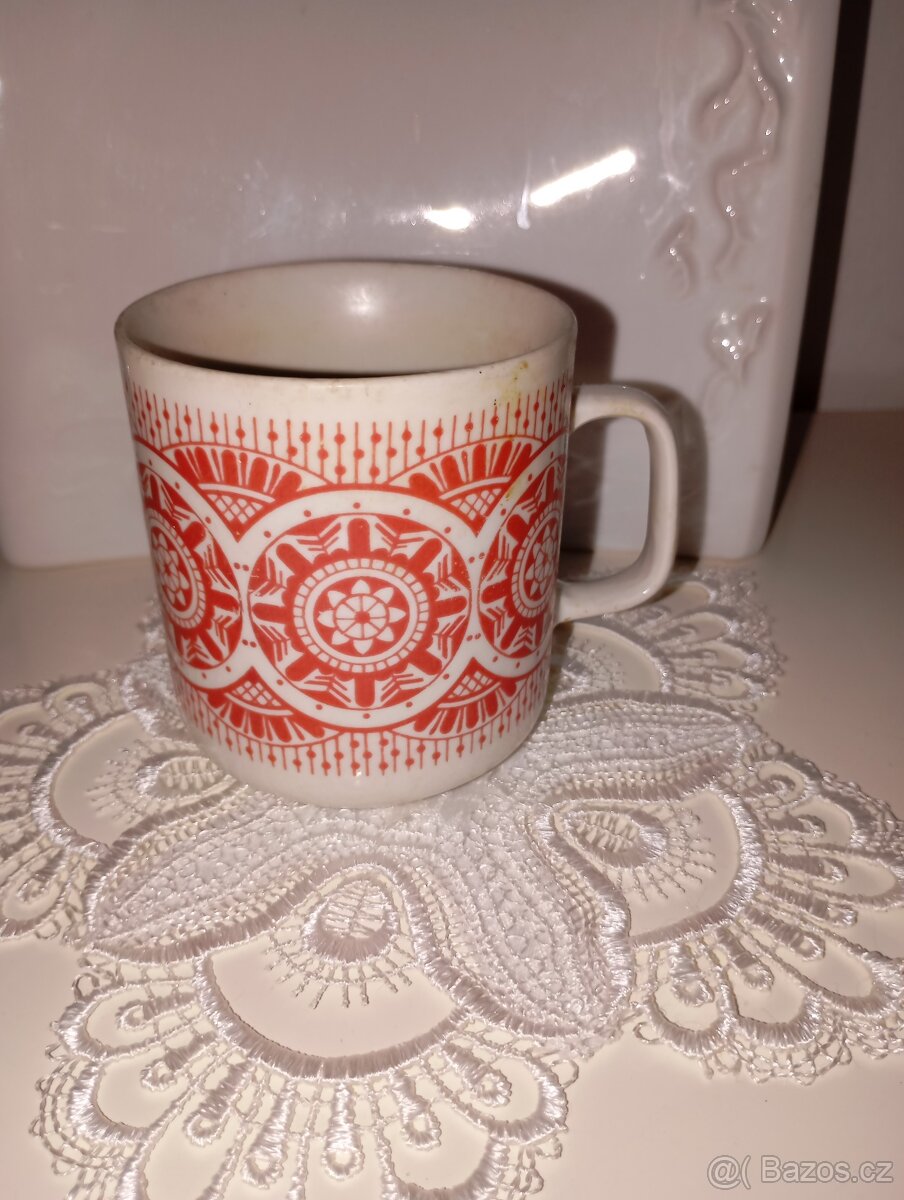 Retro hrnek Lubiana