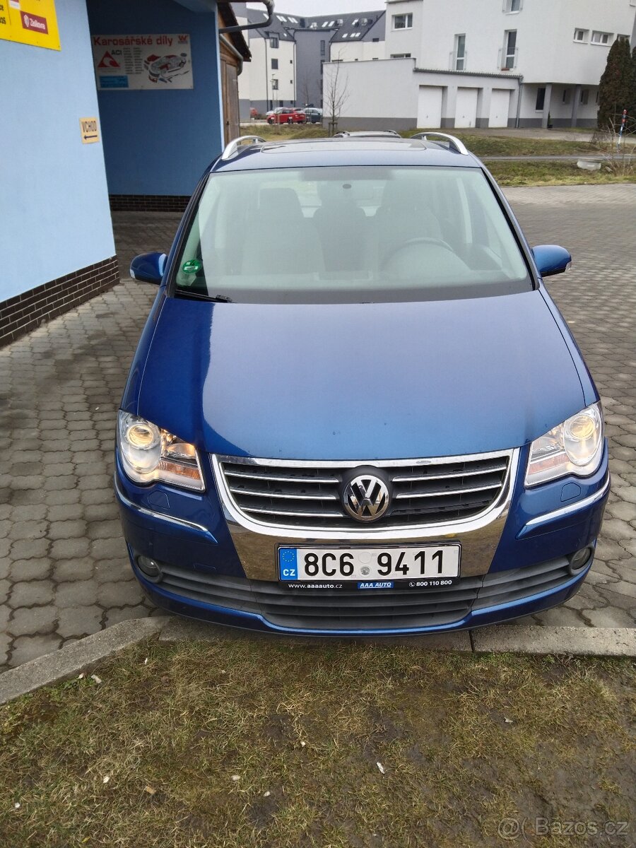 Volkswagen Touran 2.0TDi