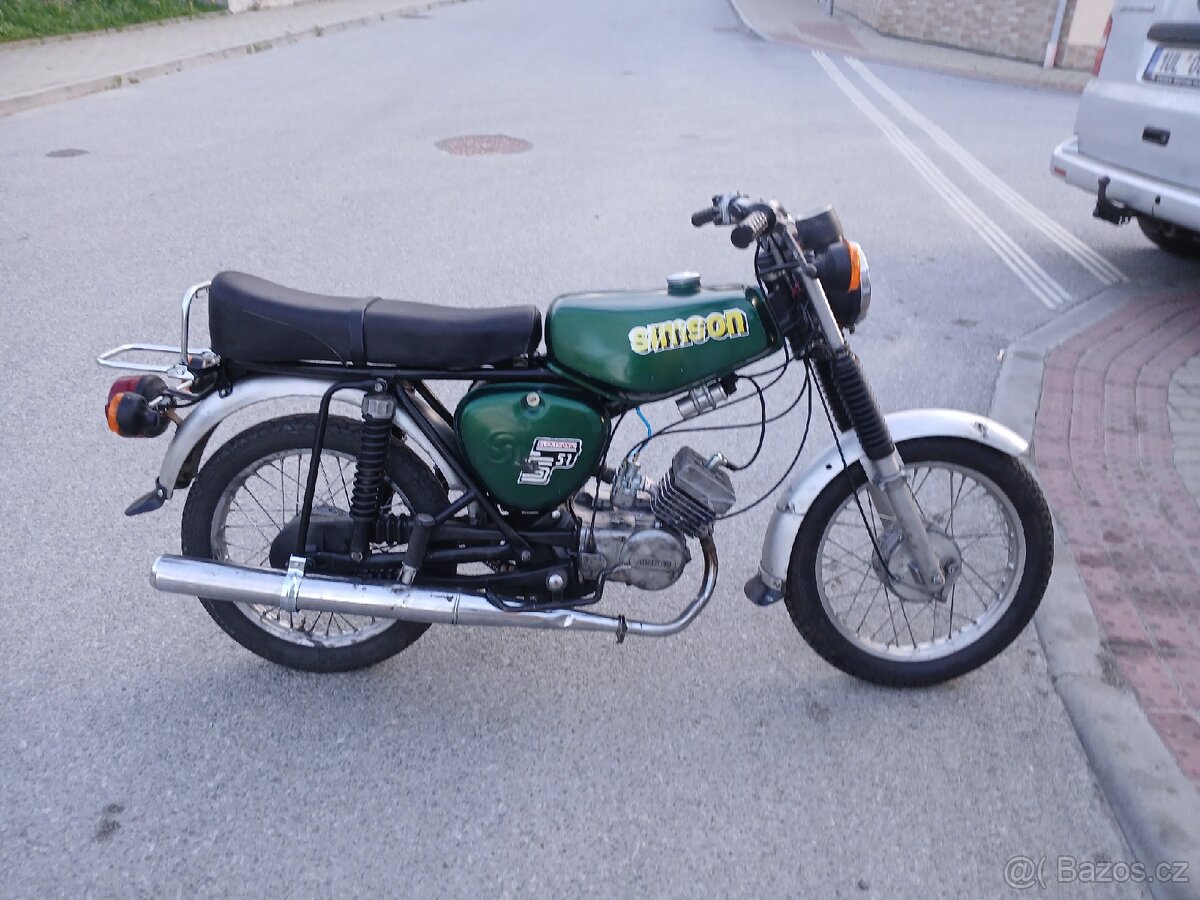 nepoužitelný rám s doklady simson