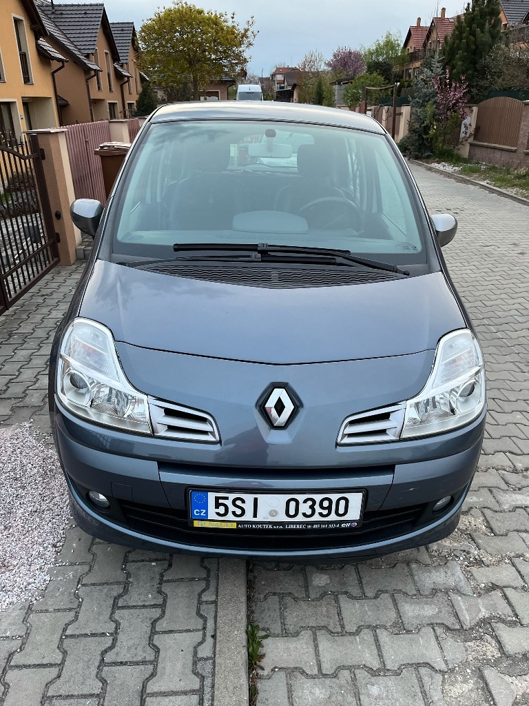 Renault Modus 12i, r.v. 2011
