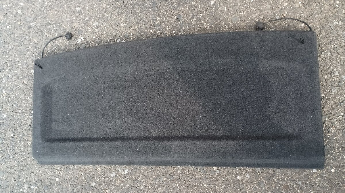 Plato zadního kufru VW Polo