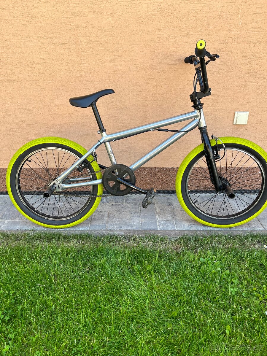 Bmx kolo btwin wipe