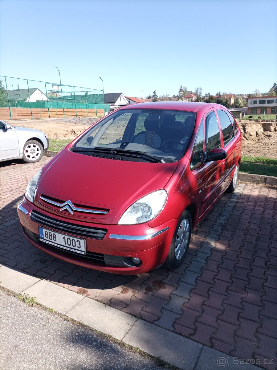Citroen Xsara Picasso 1.6 nová STK