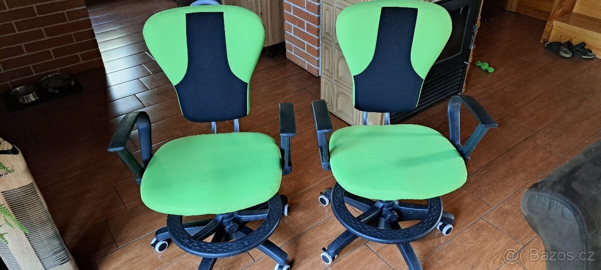 Dětské židle k psacímu stolu