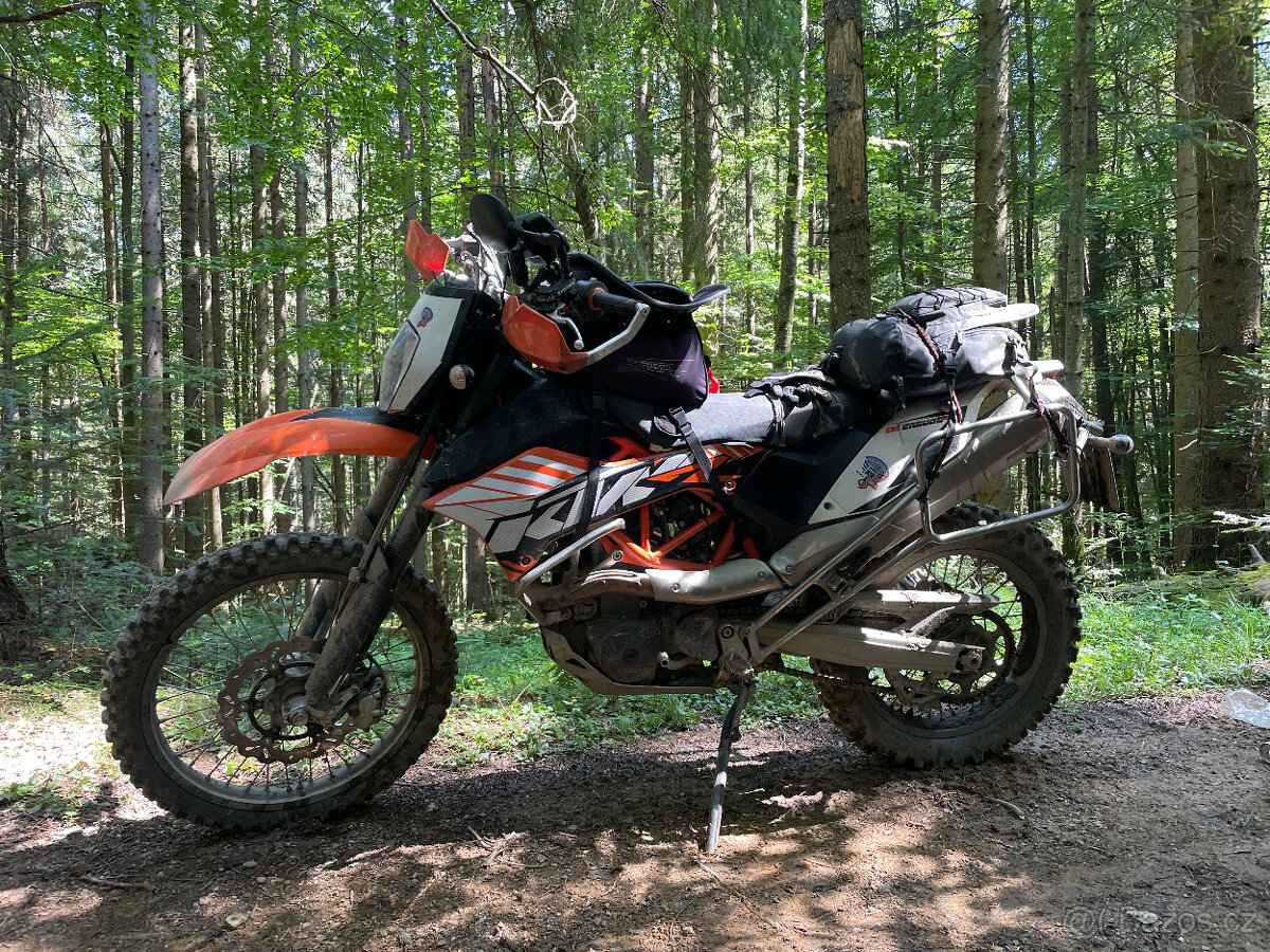 KTM 690 enduro R