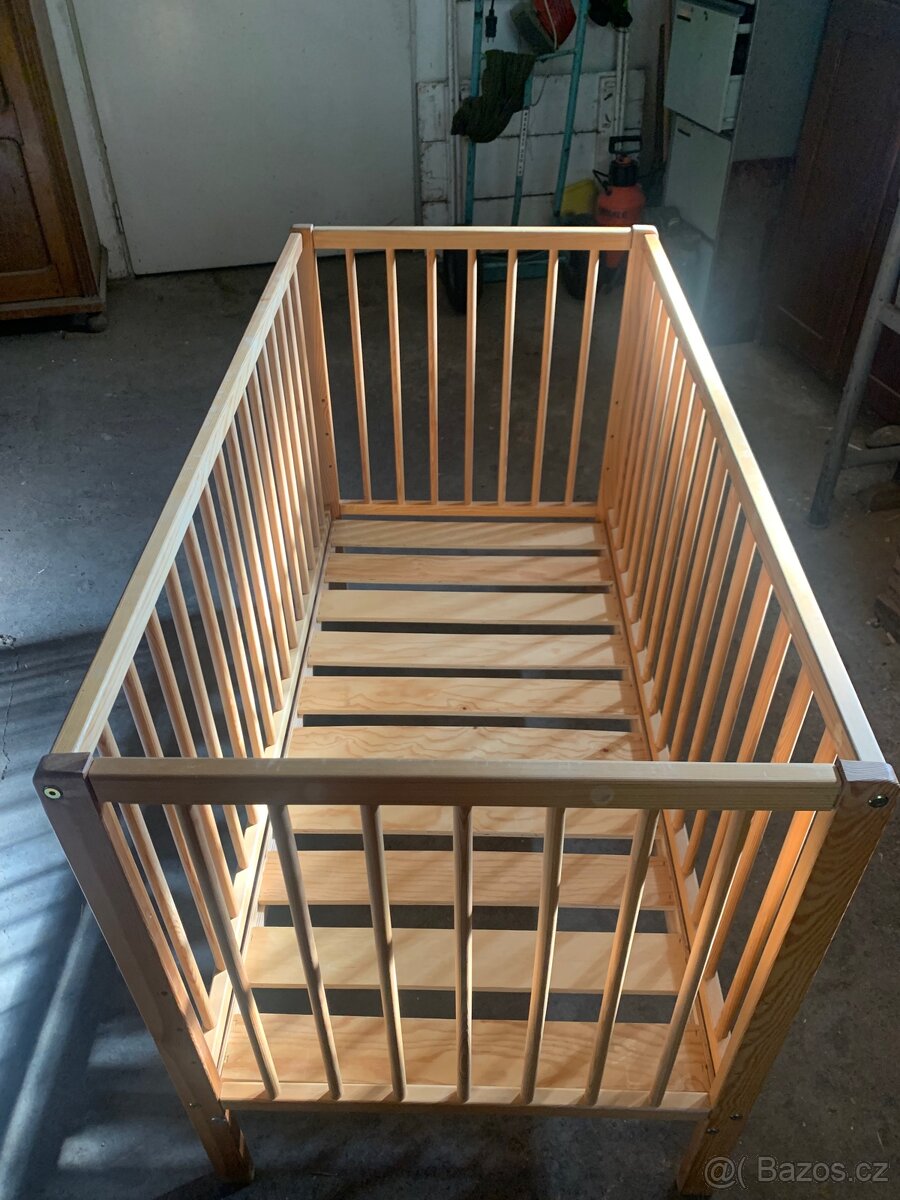 Dětská postýlka