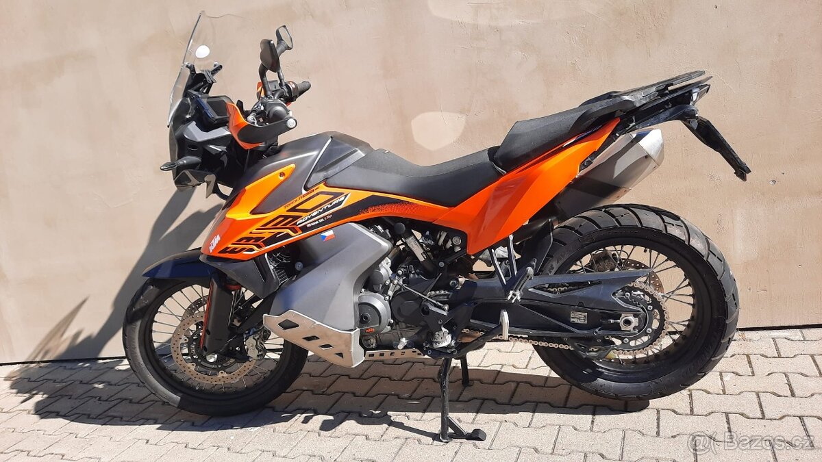 KTM 890 Adventure Orange