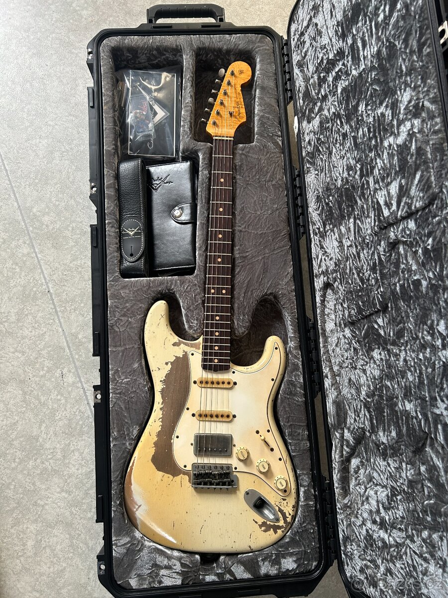 Fender John Cruz Masterbuilt 1963 Stratocaster Olympic White