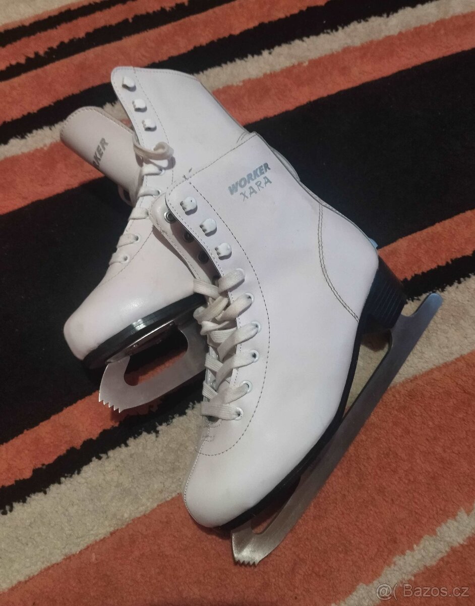 Dámské/dívčí brusle bílé vel. 38