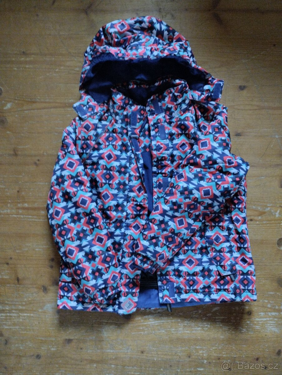Dívčí zimní lyžařská bunda velikost 134/140