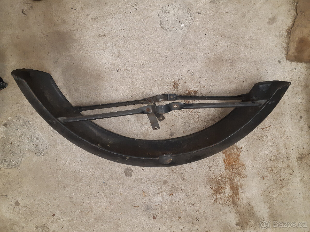 Přední blatník Jawa 634 konopnice