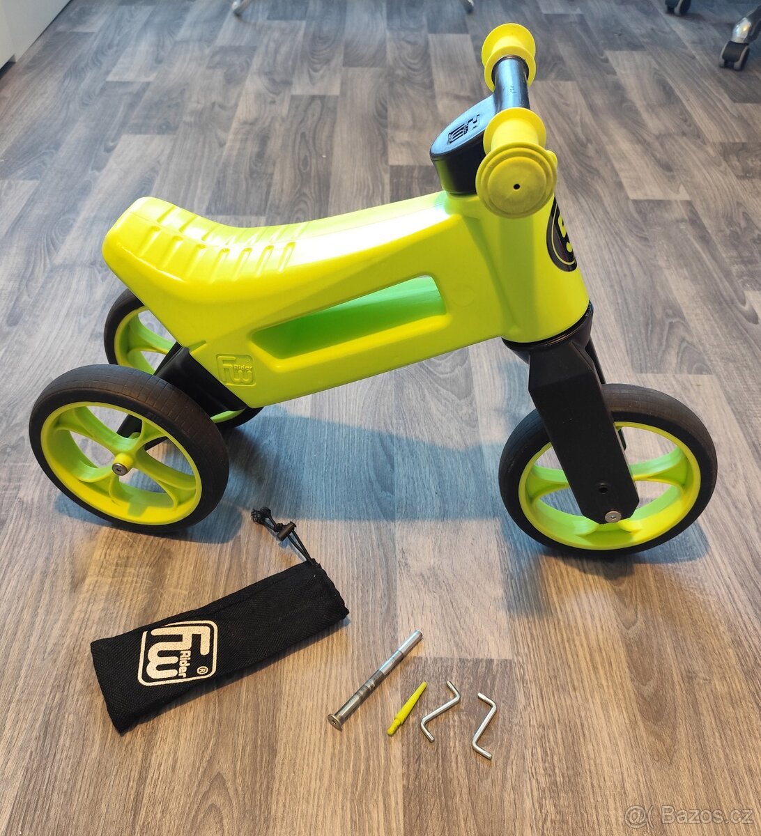 FUNNY WHEELS Odrážedlo zelené 2v1 (bez popruhu)