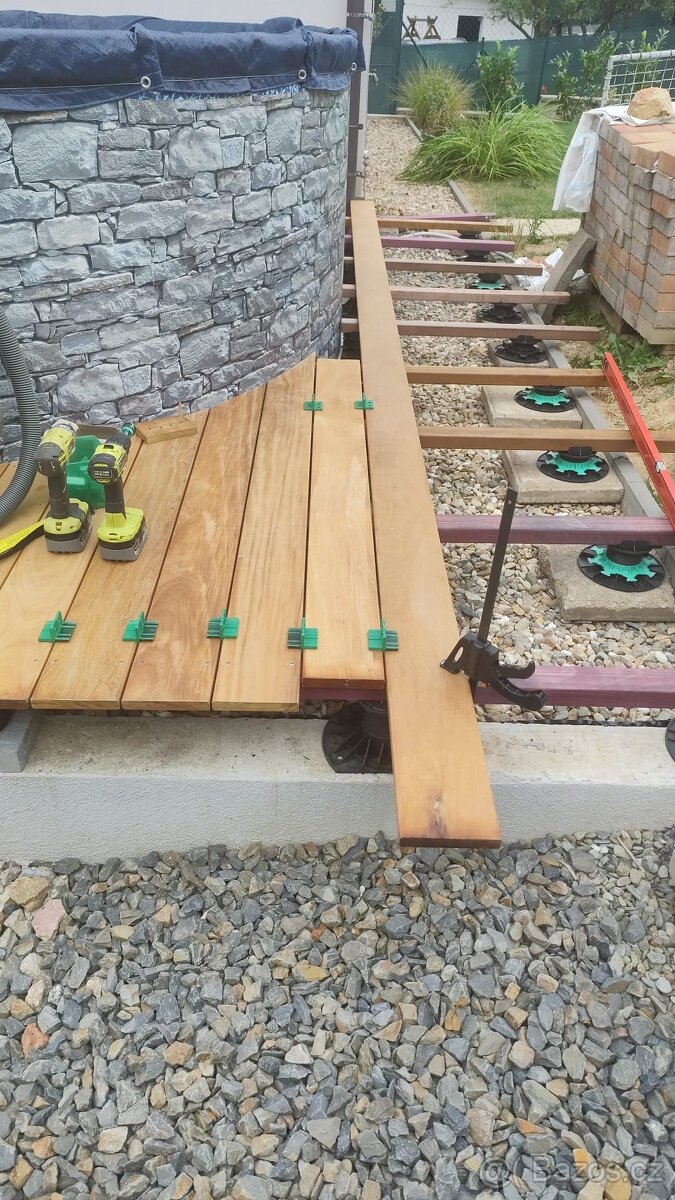 Prodej materiálu i montáž dřevěné a WPC terasy