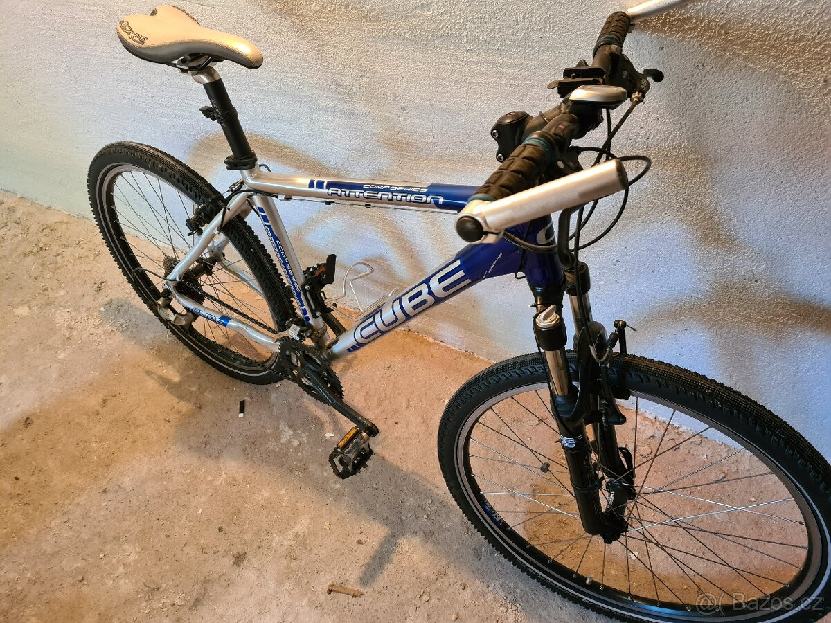 Horské kolo Cube Attention