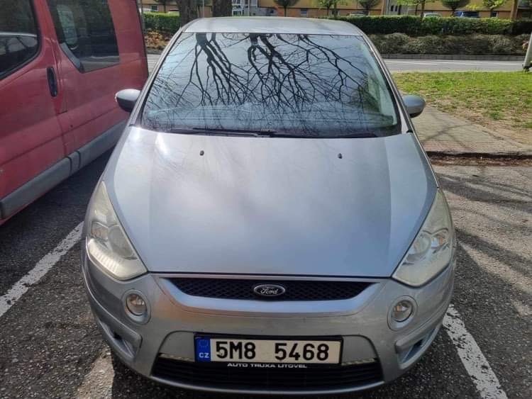 FORD S-MAX 2.5i 162 kW