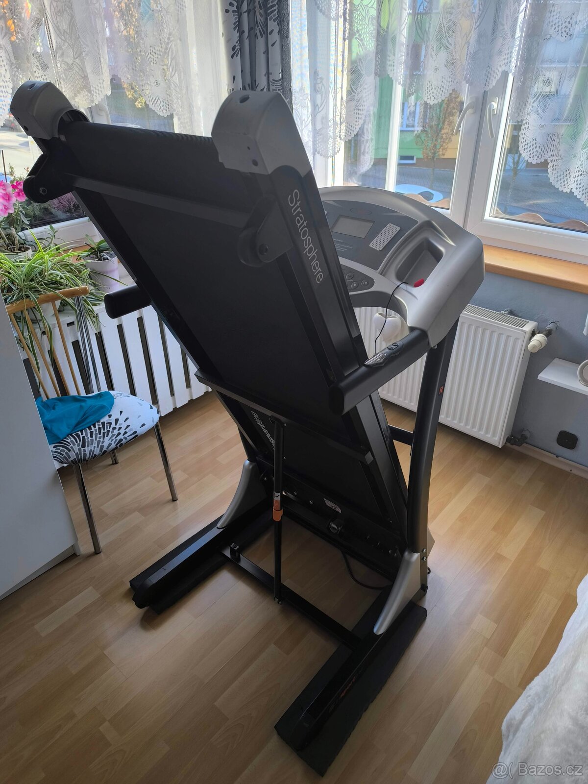 Běhací pás Insportline Stratos - málo používaný