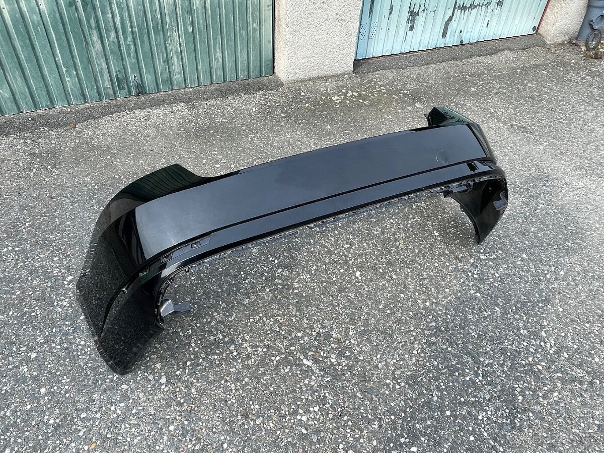 Superb 3 zadní nárazník sedan