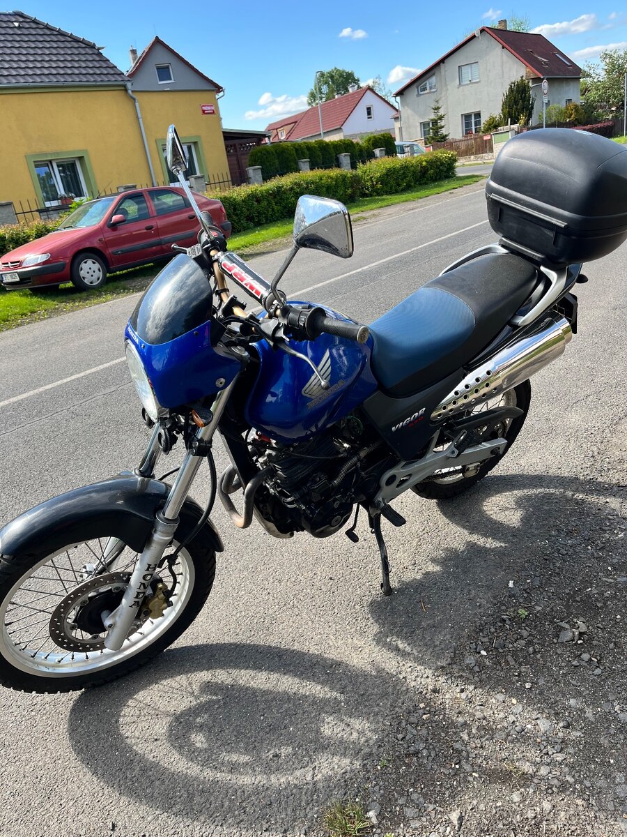 Honda Vigor 650