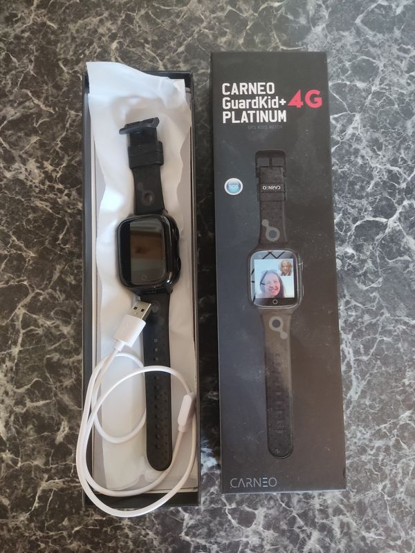 CARNEO GuardKid+ 4G Platinum black