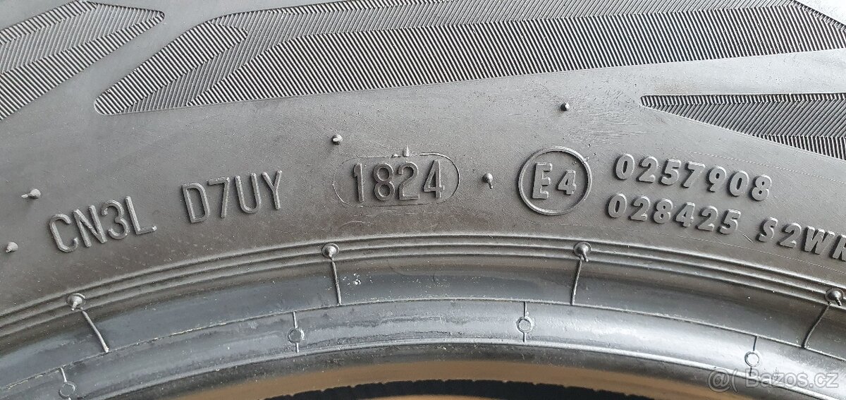 Pneu Continental 235/55 R18 letní
