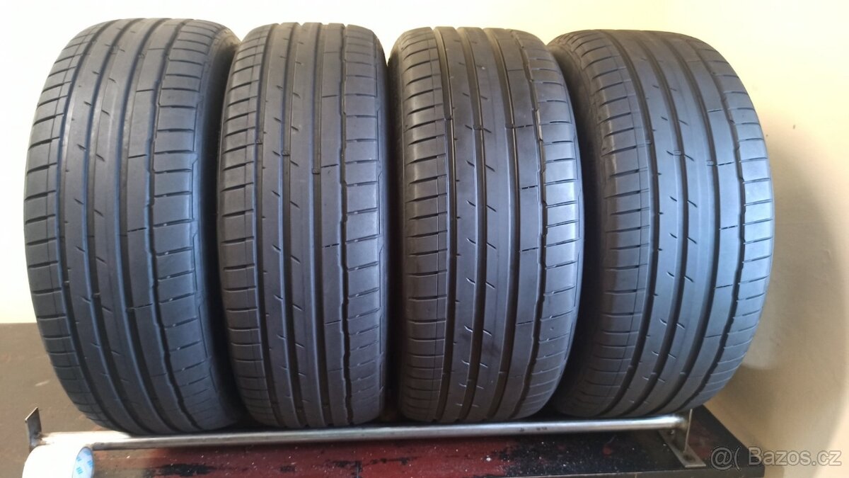 Hankook Ventus 235/45 R21+ 265/40 R21 4,5-5,5mm