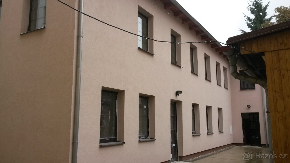 Pronájem nebytových prostor sklady + kanceláře