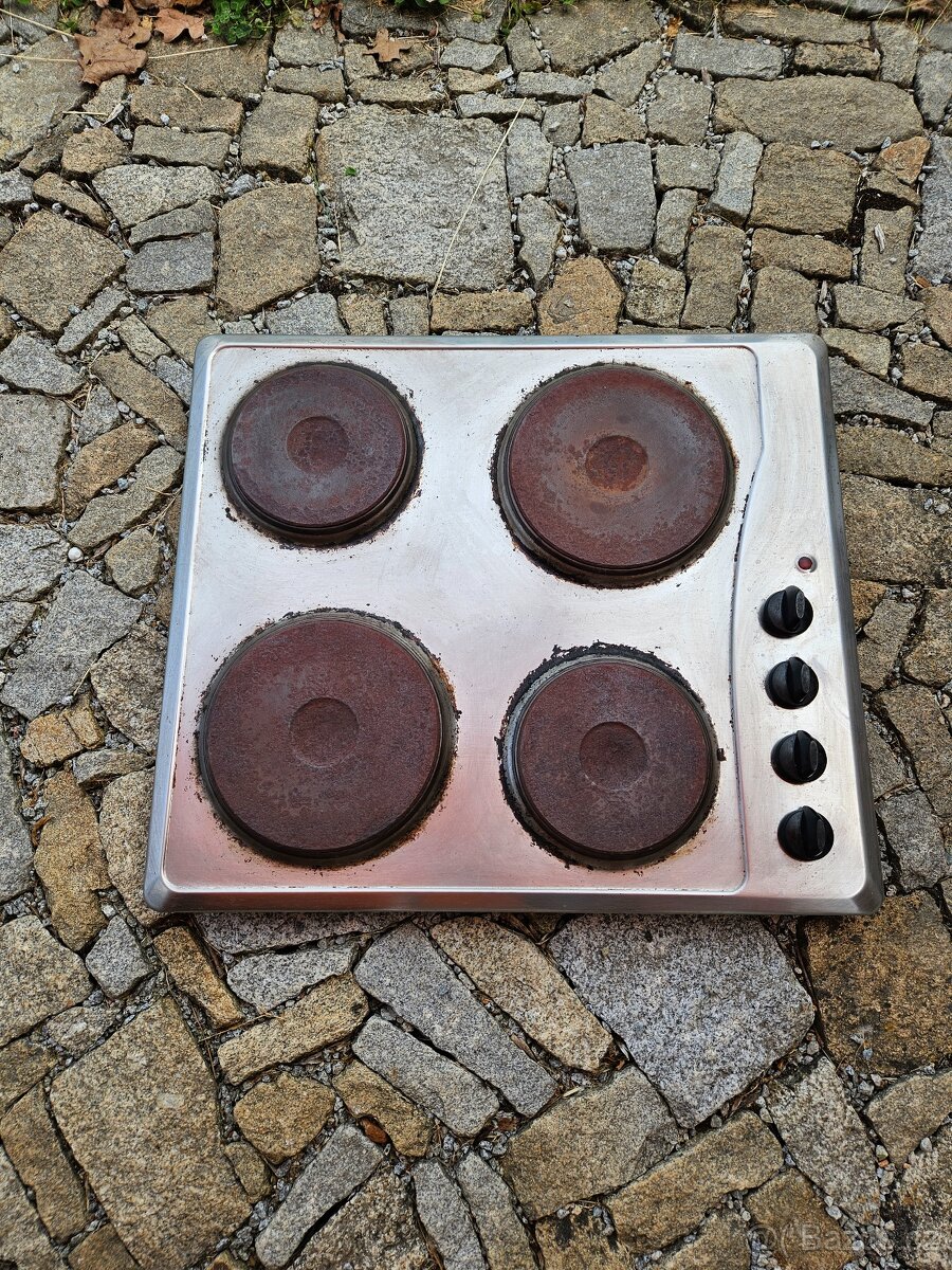 El. varná deska, 4 plotýnka Whirlpool
