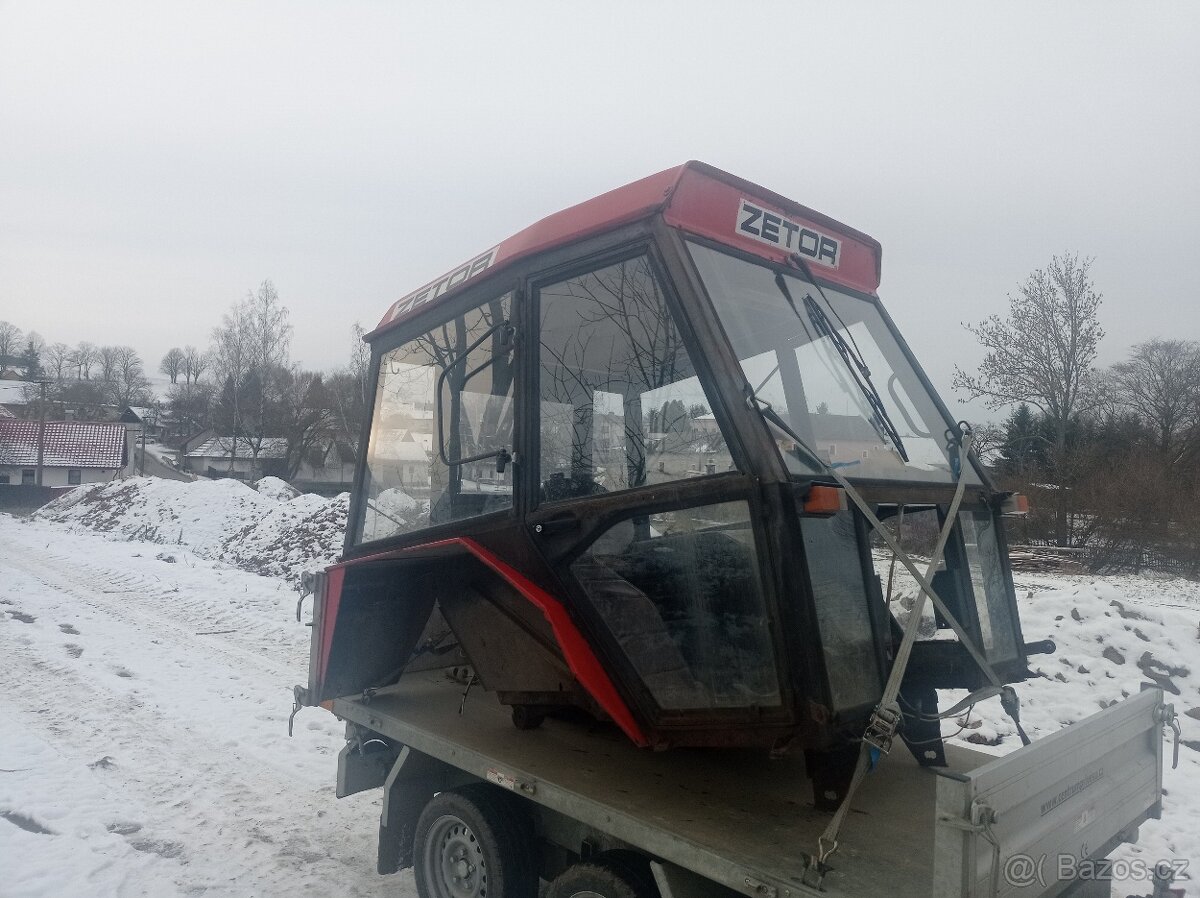Kabina Zetor