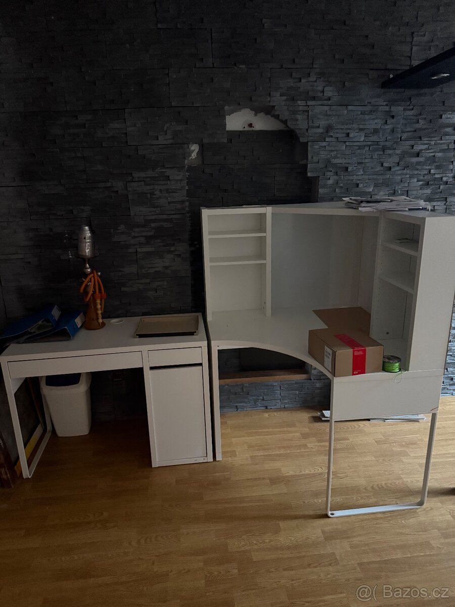 Prodám pracovní rohový stůl – z důvodu stěhování