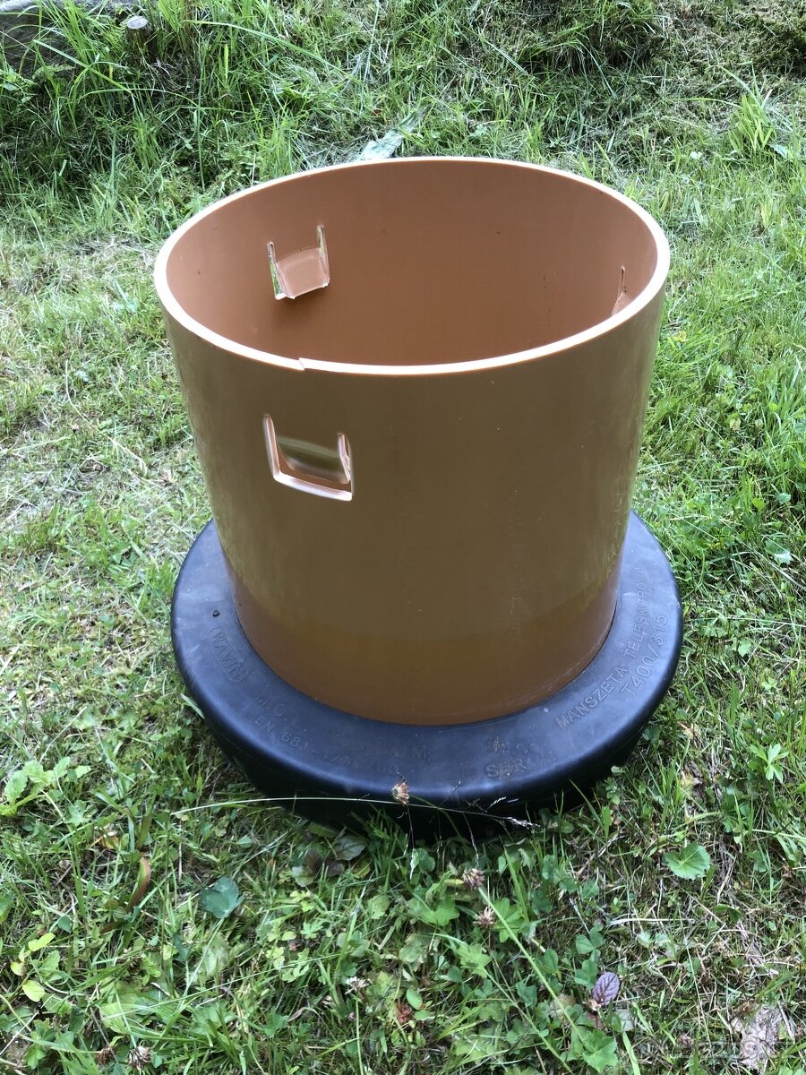 Teleskop včetně manžety, kolena, šachtové dno 500