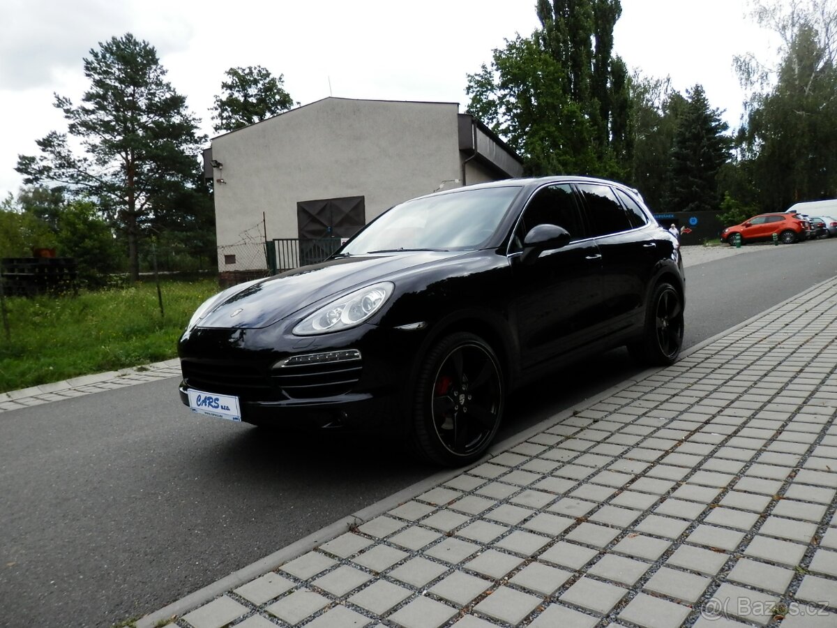 Porsche Cayenne 3.0D, Navi, Kůže, 22ALU + sada 18"zimní
