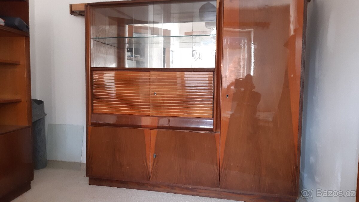 Retro skříň obývací stěna