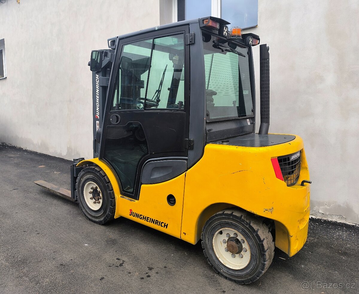 Vysokozdvižný vozík Jungheinrich DFG 540s/4T/Diesel