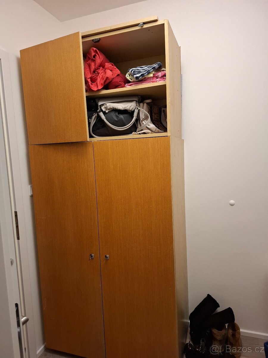 Prodám skrin , za odvoz