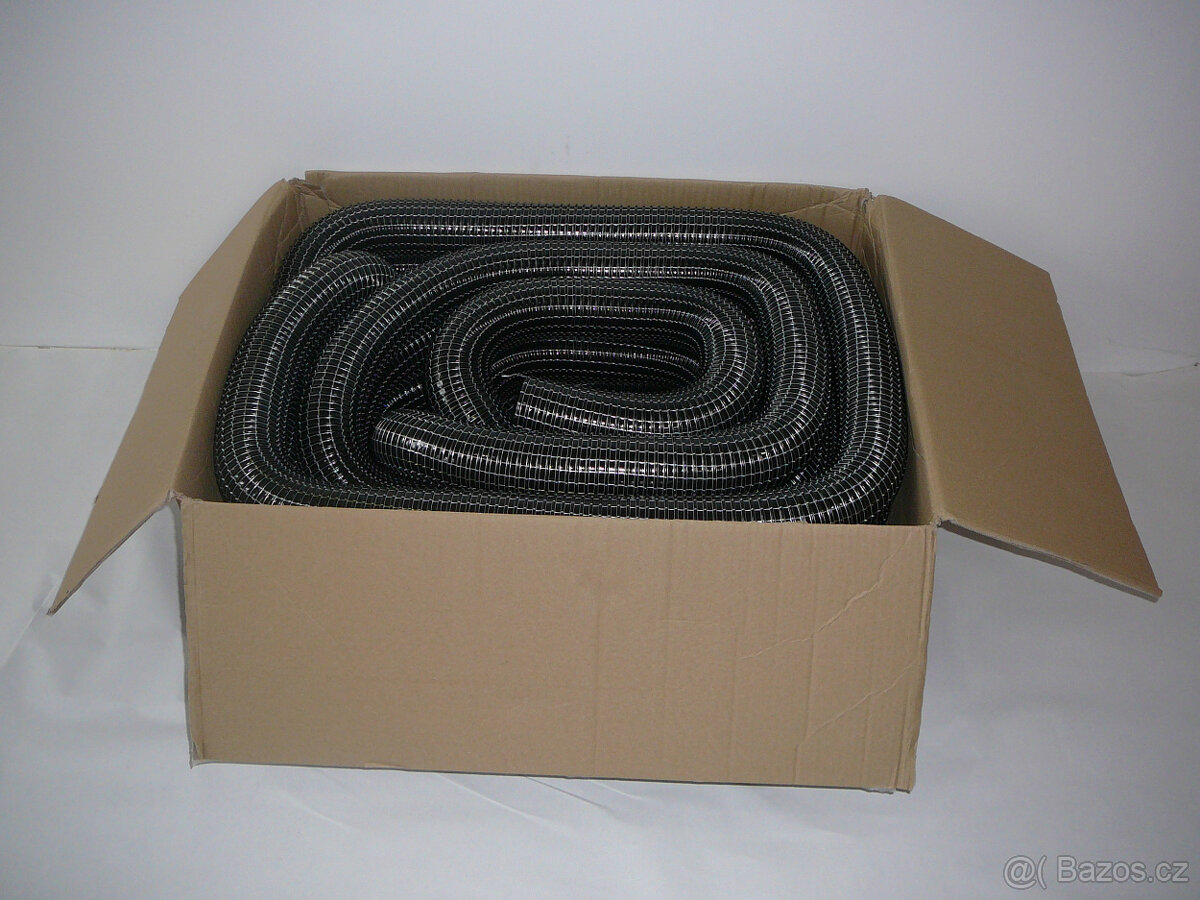 VYSAVAČOVÁ HADICE SUPERFLEX PVC 372 - 76 mm