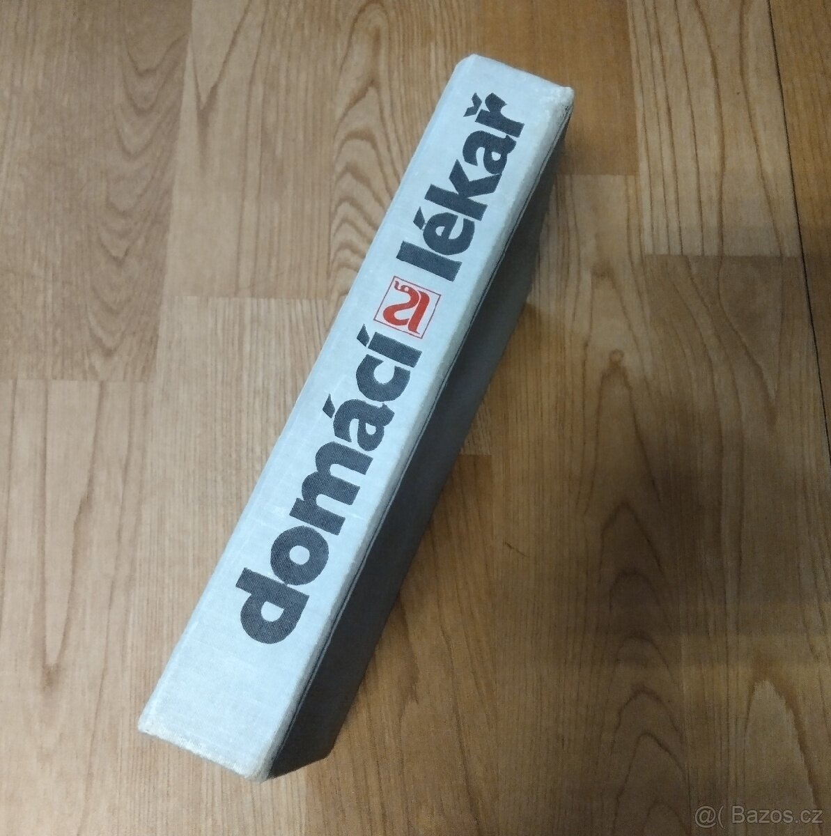 Kniha - domácí lékař