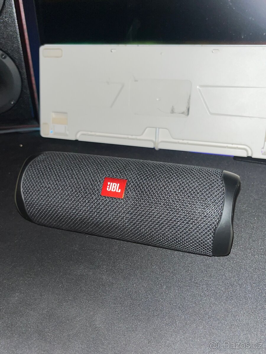 JBL flip 5