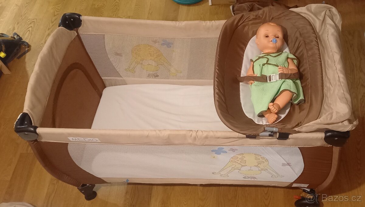 Dětská cestovní postýlka