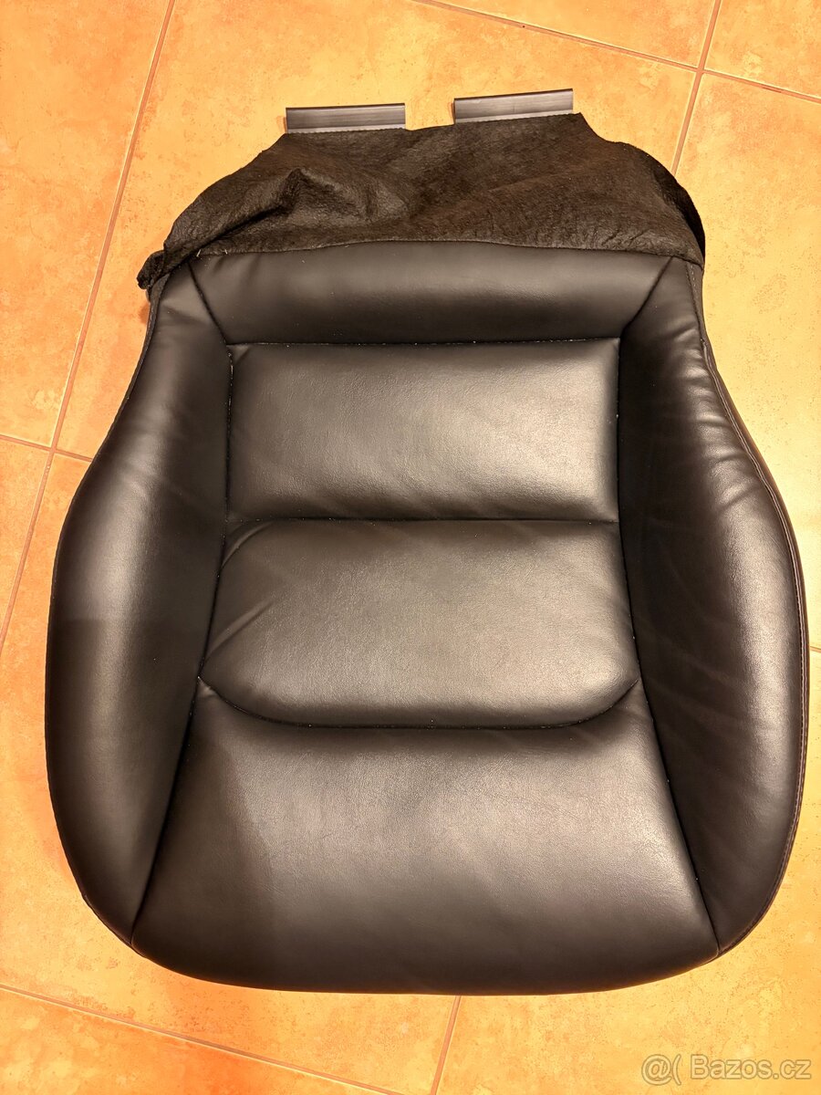 Sedadlo Tesla 3