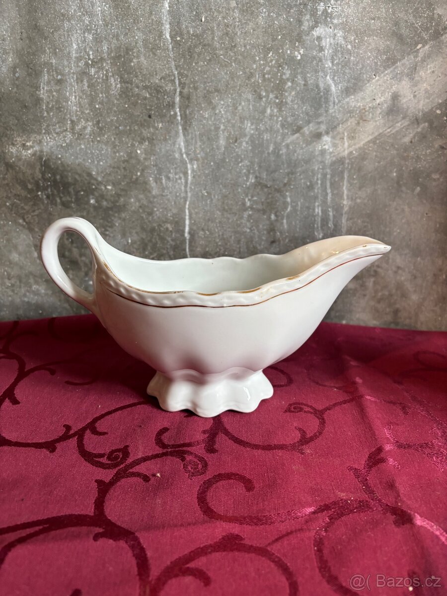 Porcelánový omáčník