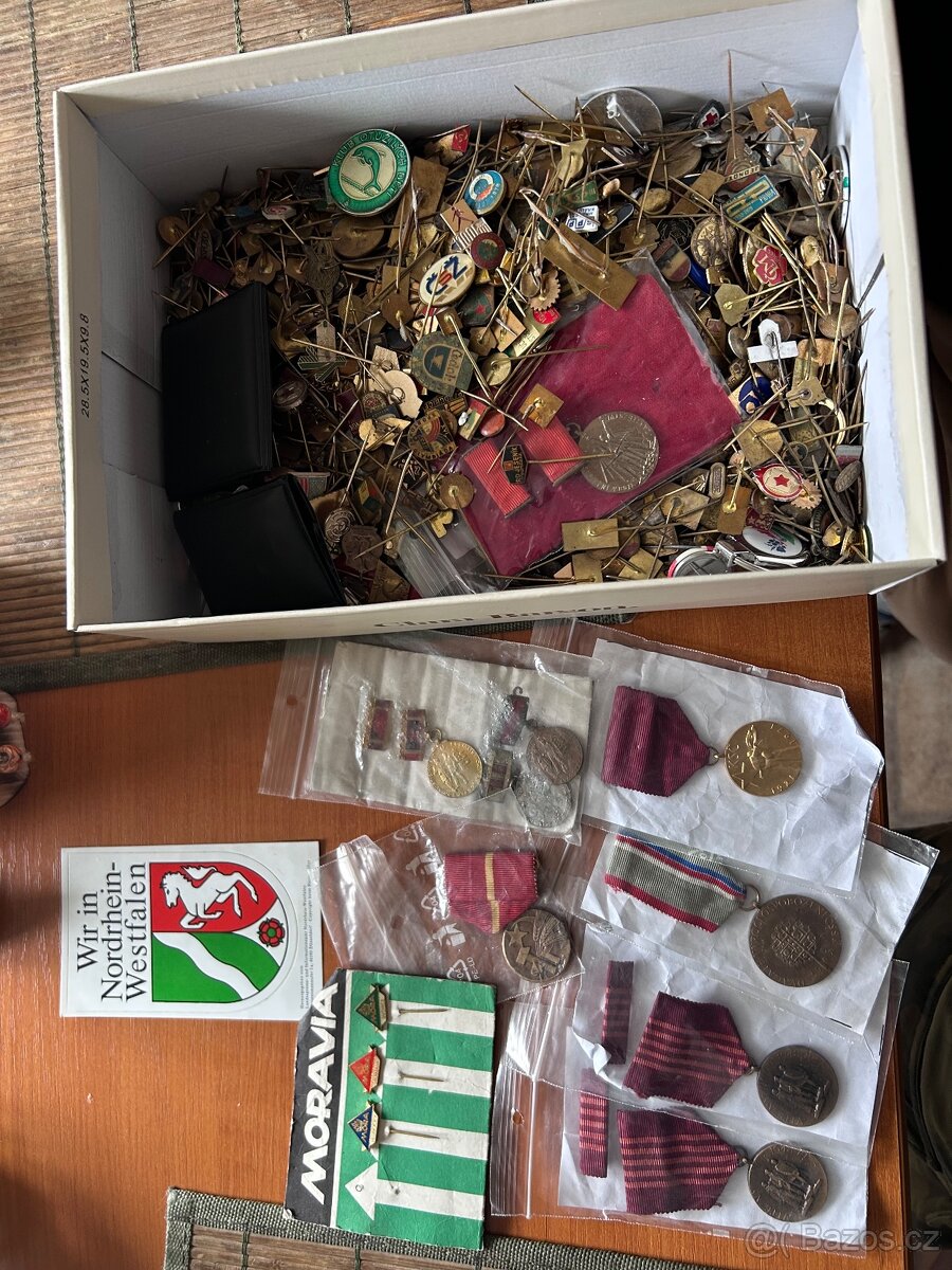 Odznaky a vyznamenání